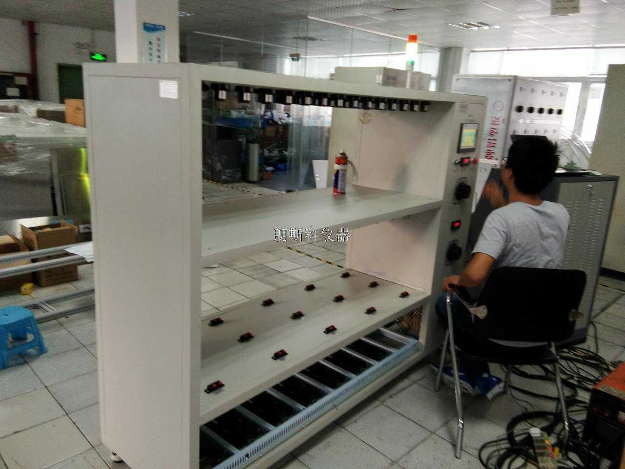 燈具老化壽命測(cè)試架.jpg 燈具老化壽命測(cè)試架.jpg