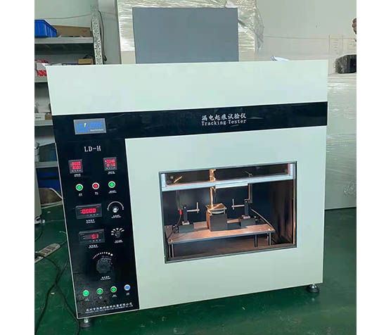 漏電起痕測試儀.jpg 漏電起痕測試儀.jpg